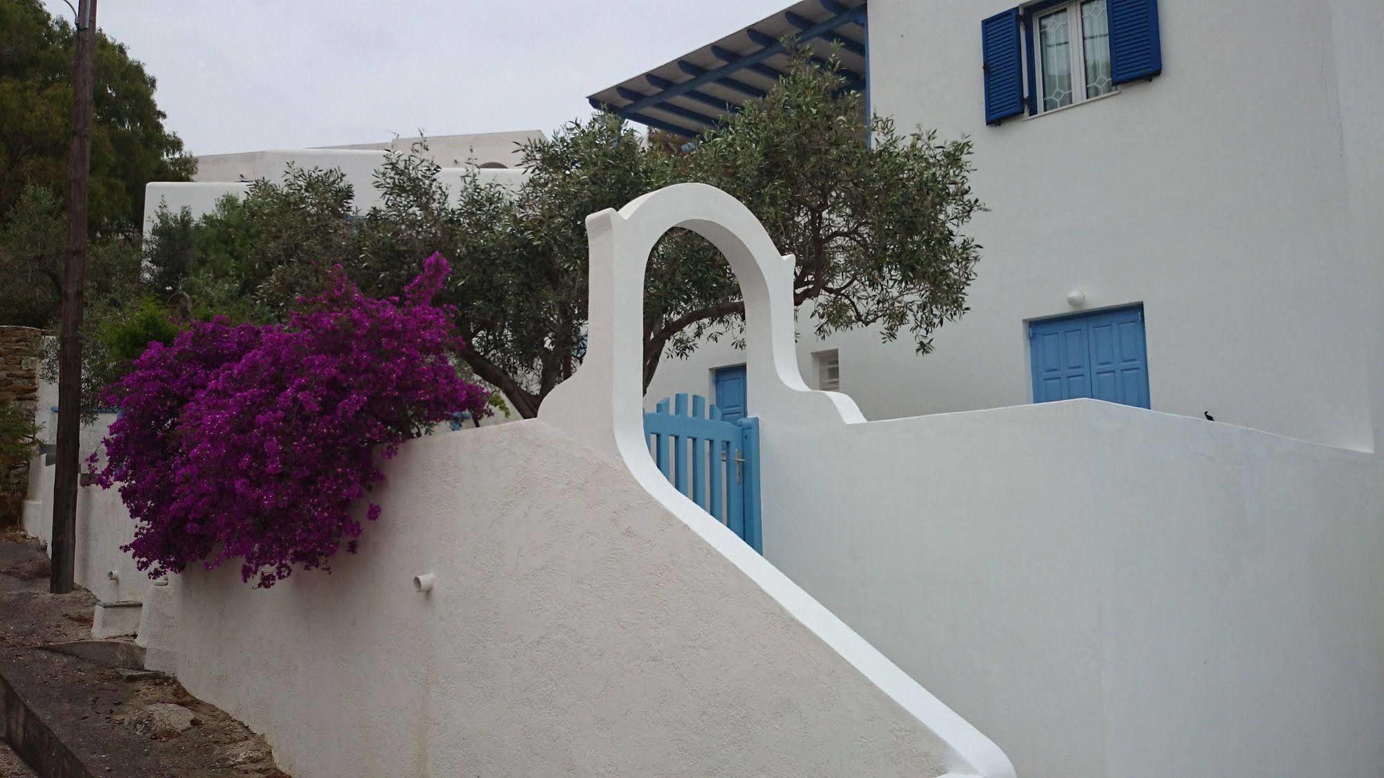 Athena Rooms Chora  Exterior foto